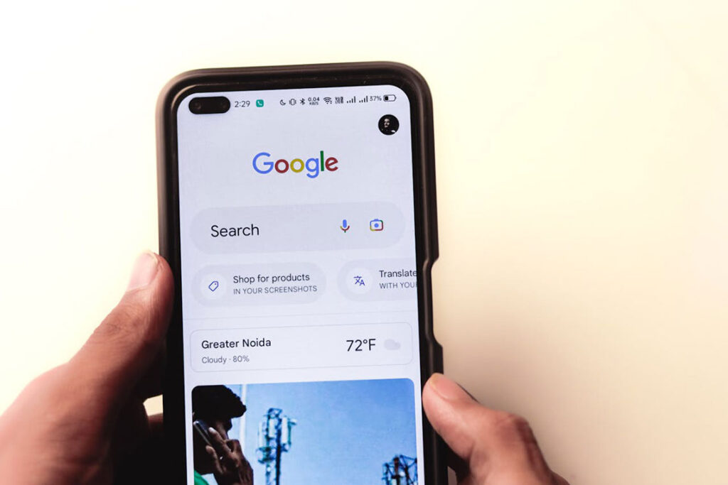 Phone display with Google browser on screen